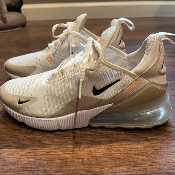 Nike Air Max 270 in rare sold out Summit White Desert Sand color
Size 8 wmn - Picture 2 of 7